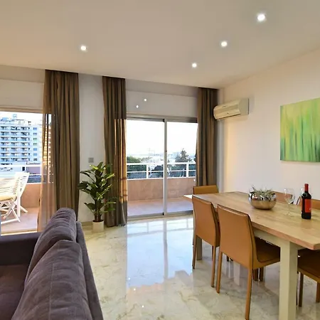 Luxury Reding Solo Familias *